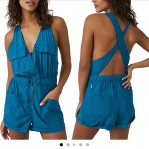 FP Movement Noiseless Back On Trek Shortsie Romper NWOT Size XL Teal
